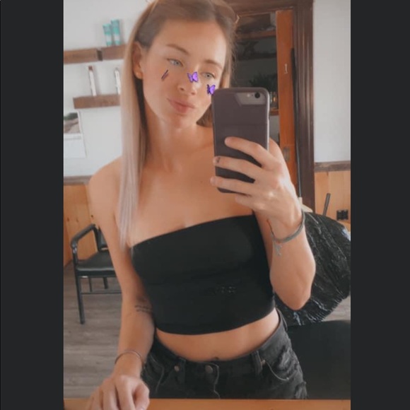 Meet your Posher, Savanah - Picture 3 of 4